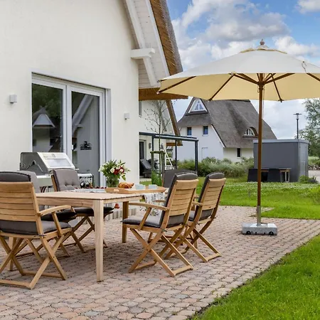 Reethaus Elisa Mit Sauna, Kamin Und Garten * Pepelow