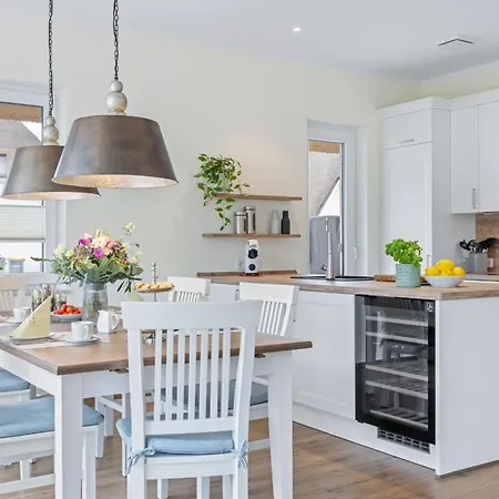 Reethaus Elisa Mit Sauna, Kamin Und Garten *